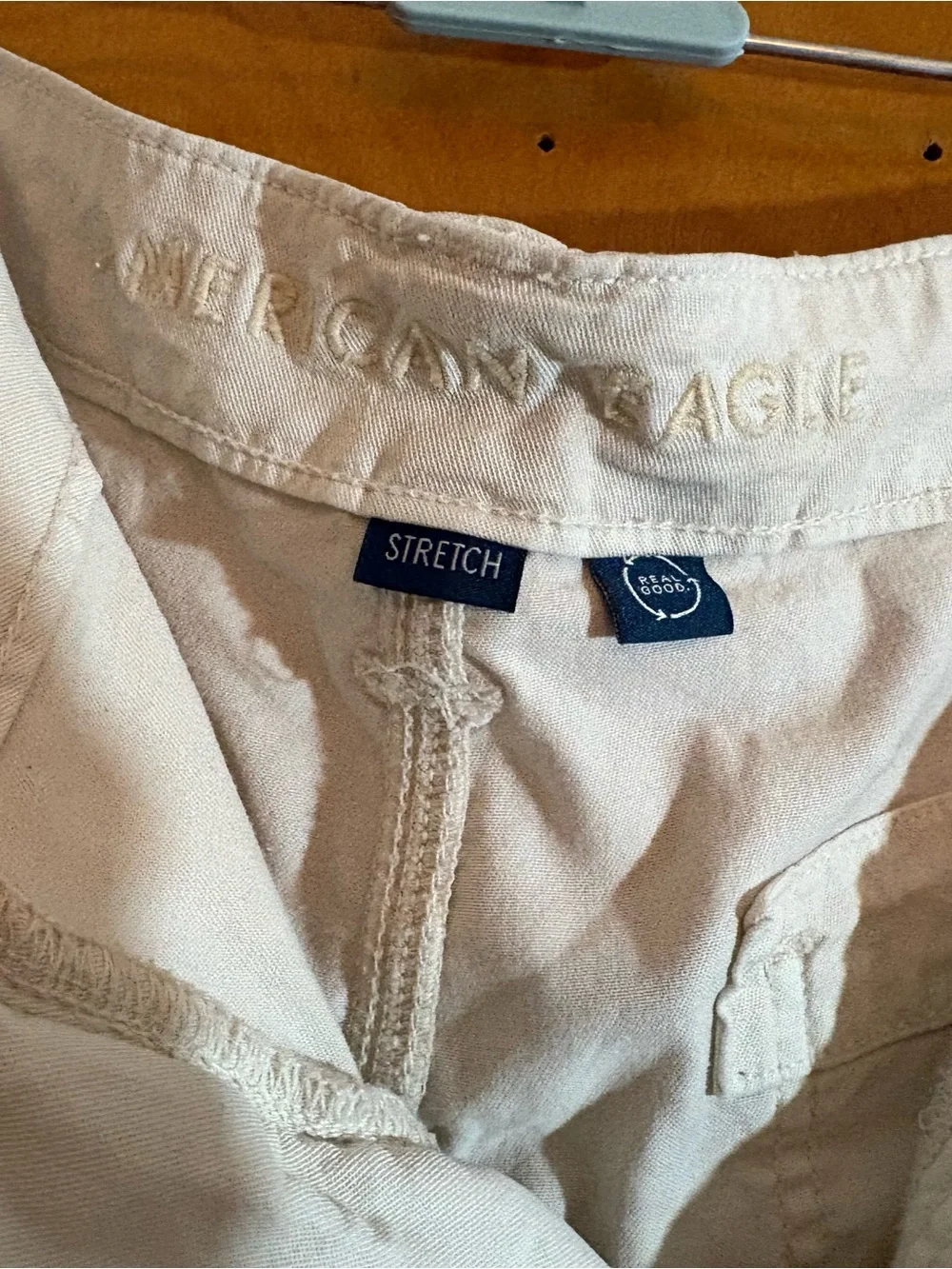 American Eagle Outfitters Cream Stretch Cargo Pants - Picture 2 of 3
